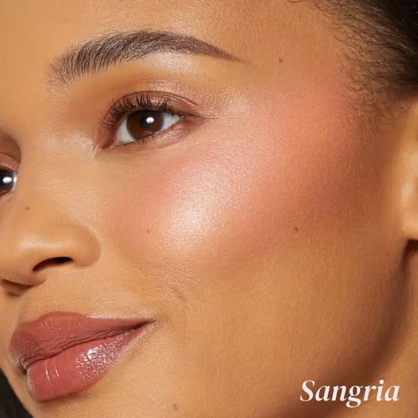 đžBloom Up Baked Highlight Blush -poskipuna - Kohentaa ihon sĂ€vyĂ€ vĂ€littömĂ€stiđ