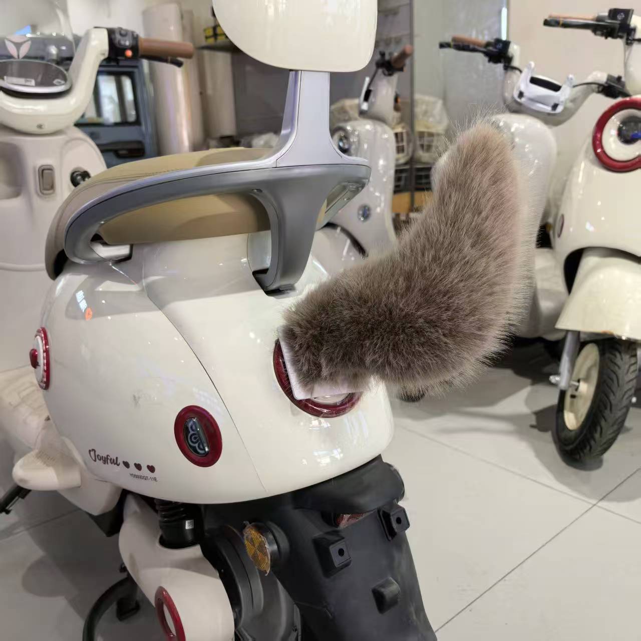 Remote Control Fox Tail for Motorcycle / Car – Removable Soft Decoration that Swings