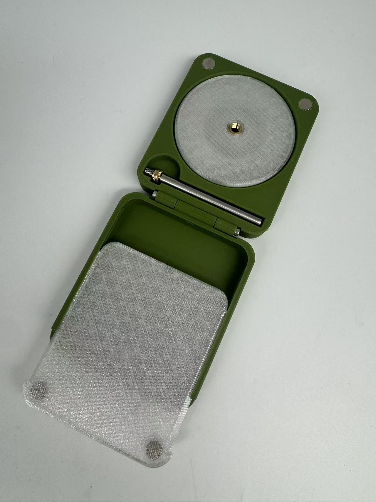 🧶 Porte-pelote portable pour le crochet et le tricot