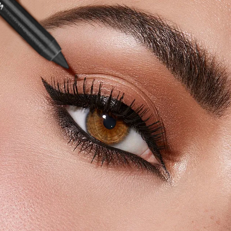💕10 värillistä geelikynää eyelineriin